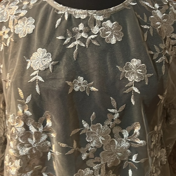 Handmade Embroidered Lace High Low Tunic Top - Picture 2 of 6